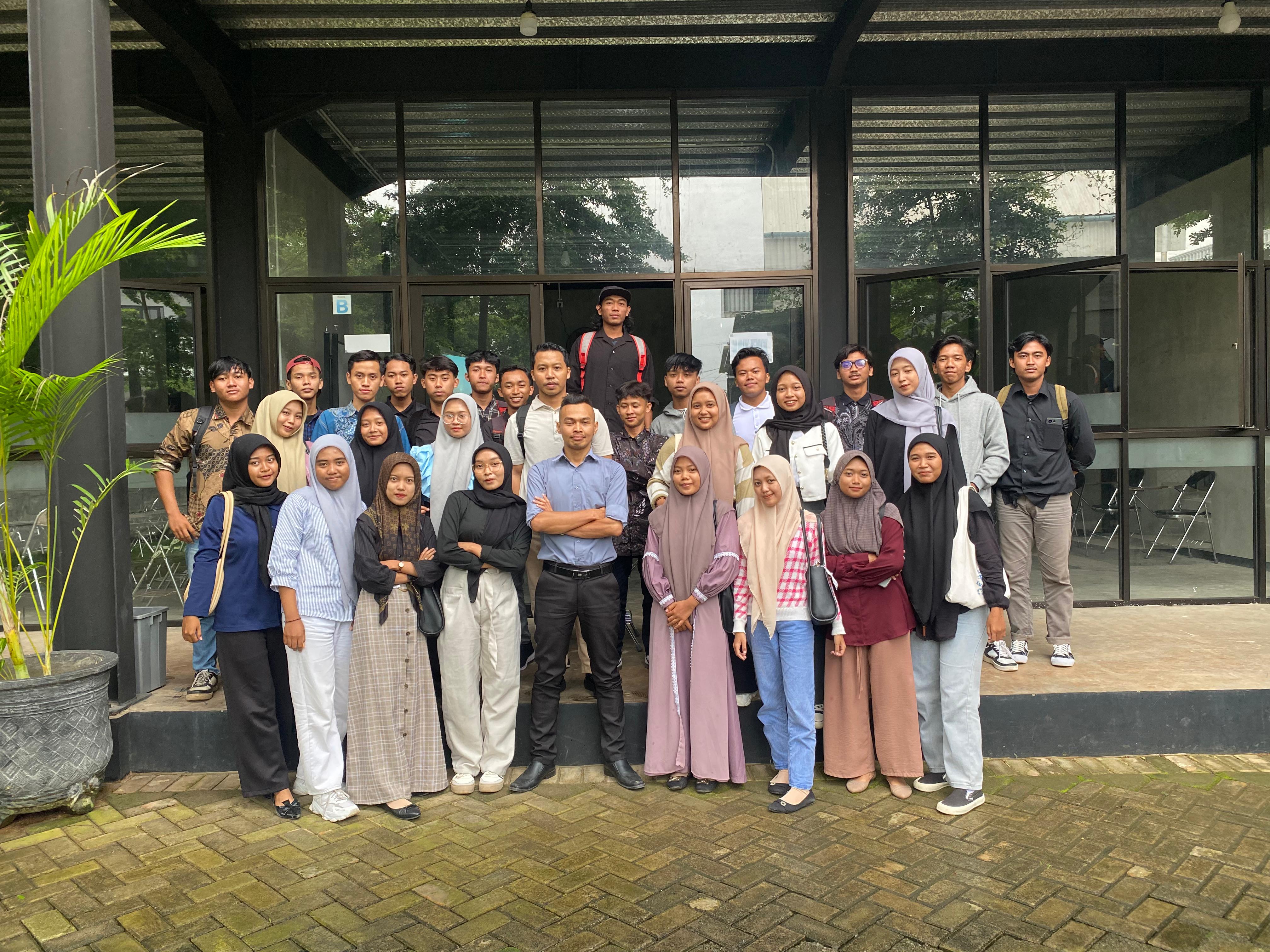 Foto bersama BF MR D